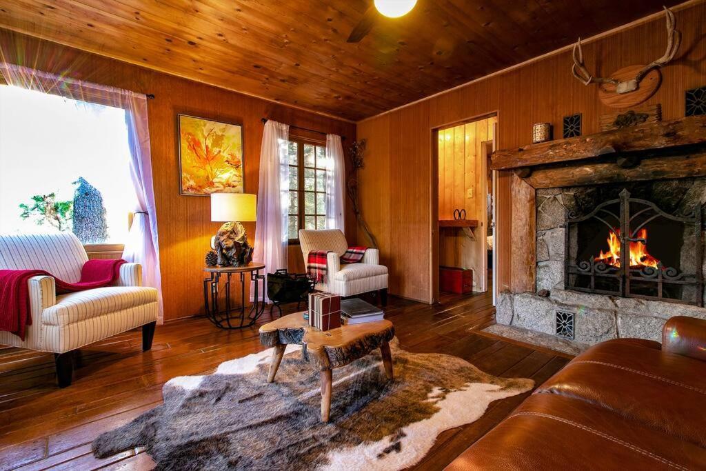 آيديلوايل The Lodge At 11 Chimneys المظهر الخارجي الصورة