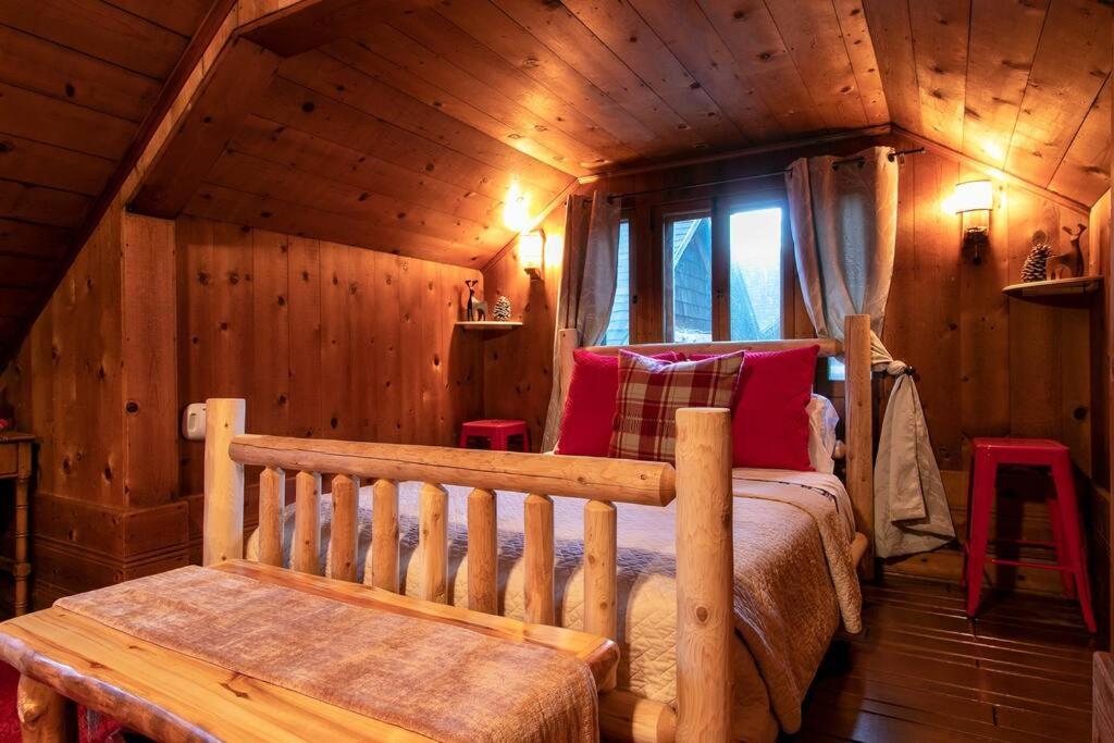 آيديلوايل The Lodge At 11 Chimneys المظهر الخارجي الصورة