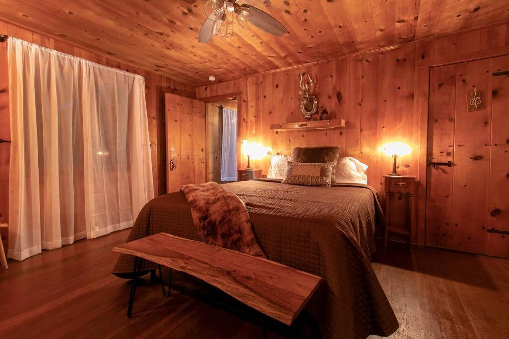 آيديلوايل The Lodge At 11 Chimneys المظهر الخارجي الصورة