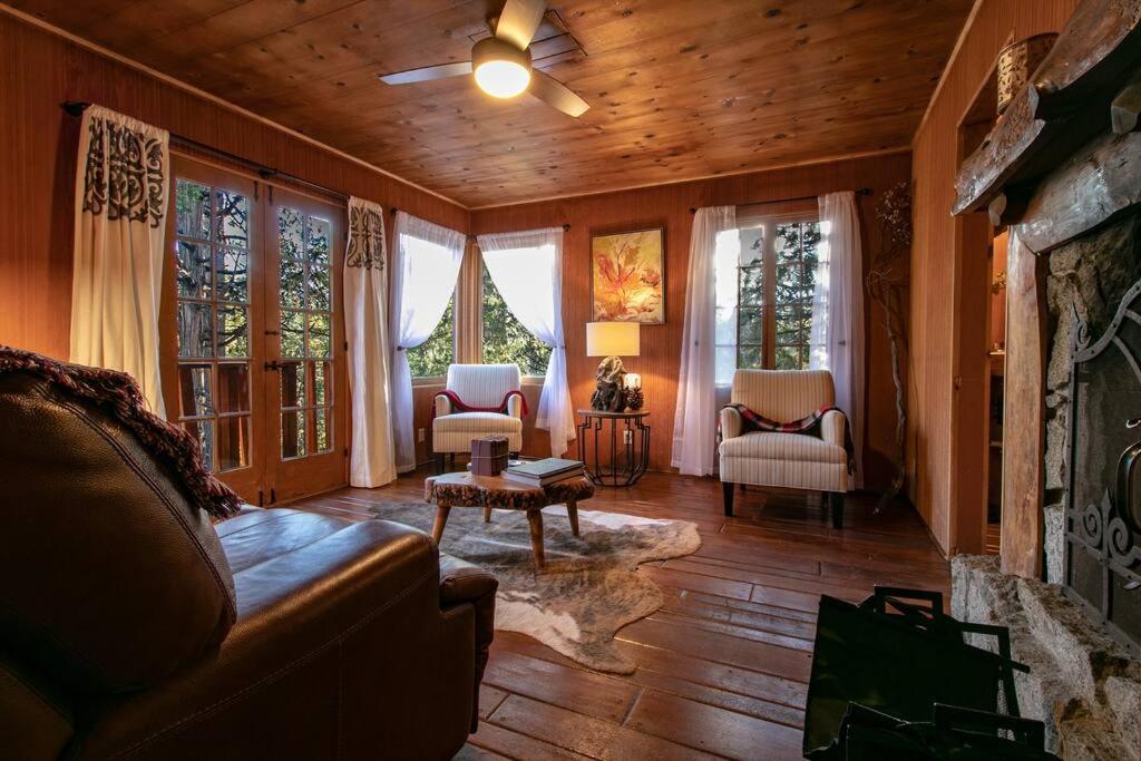 آيديلوايل The Lodge At 11 Chimneys المظهر الخارجي الصورة