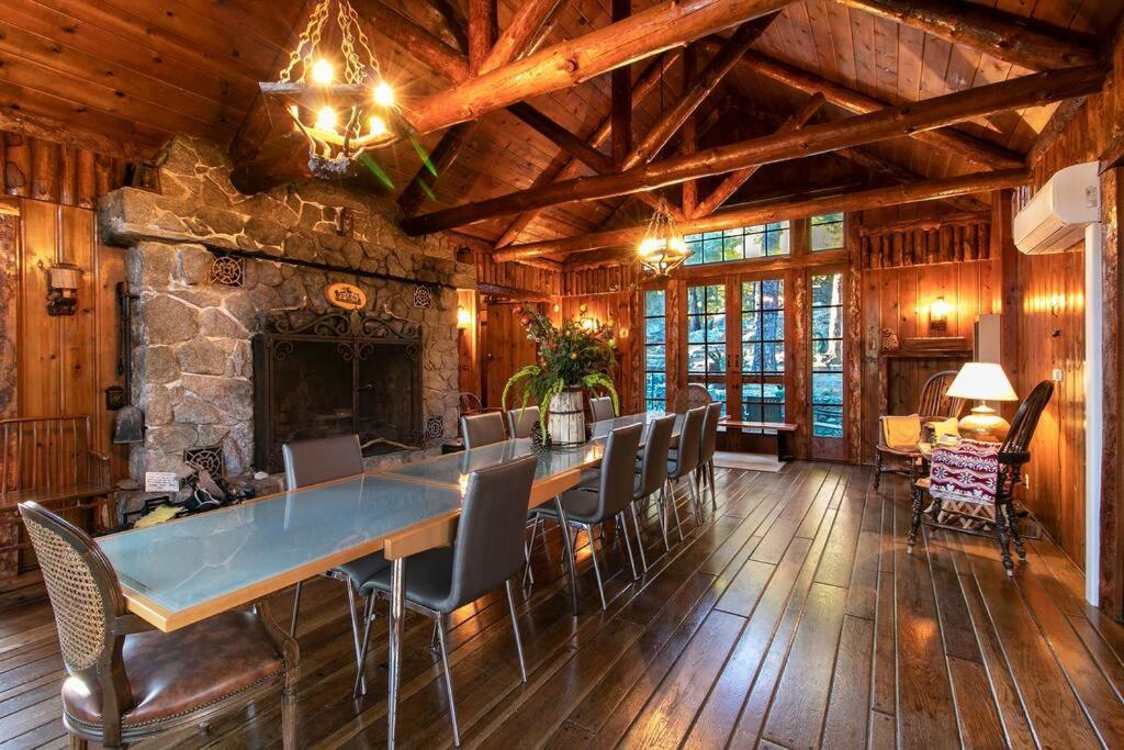 آيديلوايل The Lodge At 11 Chimneys المظهر الخارجي الصورة